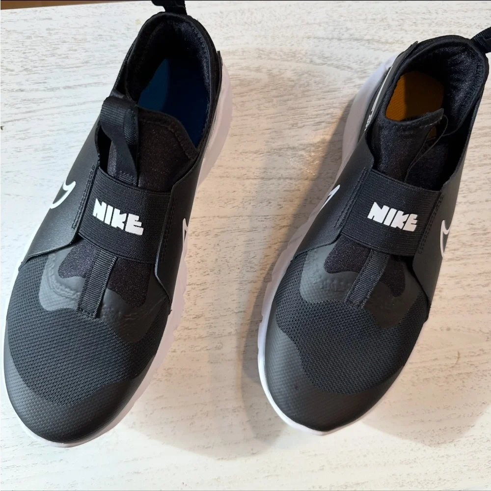 🆕 Nike Flex Runner 2 Running Shoes